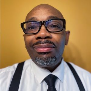 Meet your Posher, Kris